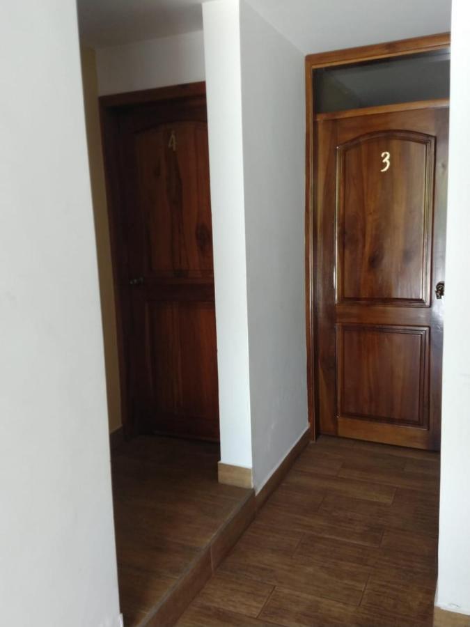 Hosteria La Chorrera Quito Bagian luar foto