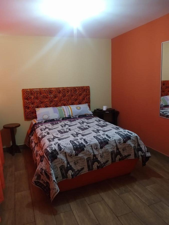 Hosteria La Chorrera Quito Bagian luar foto